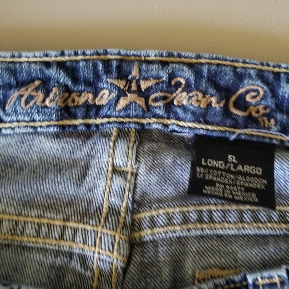 Arizona Jeans - Picture 3 of 3